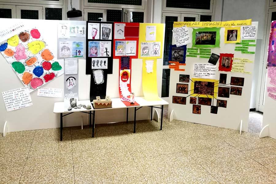 Asilo in Mostra: un Anno di "Emozioni in Corso" 02