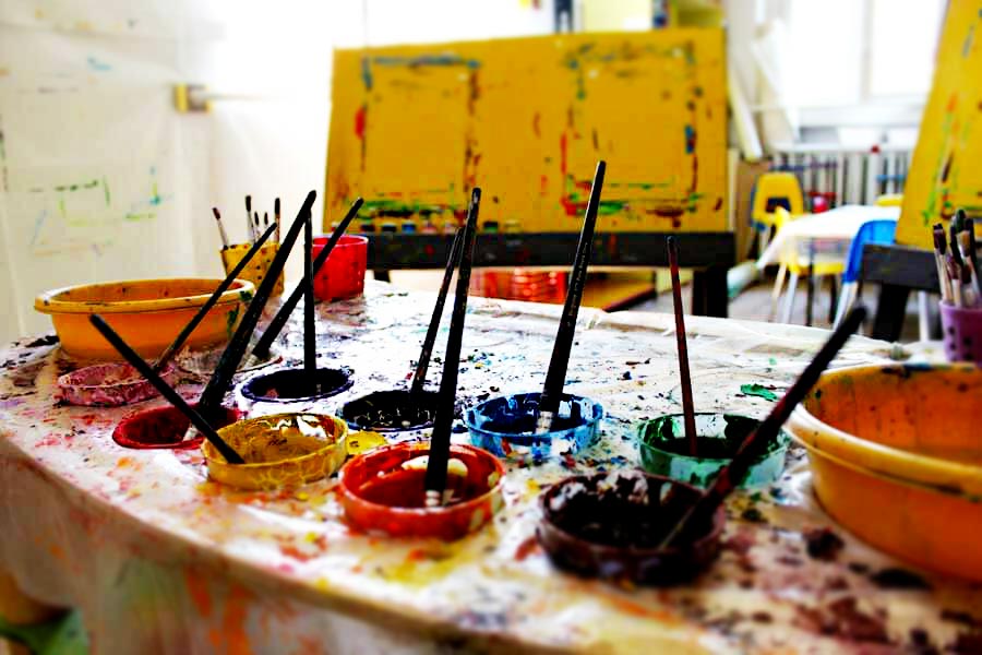 Laboratorio di pittura materna: tempere e pittura