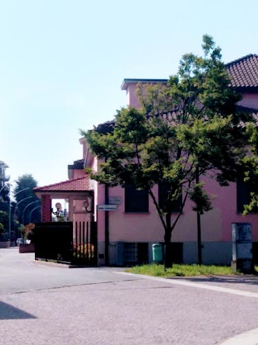 Scuola infanzia S-Giuseppe: scuola dall'esterno